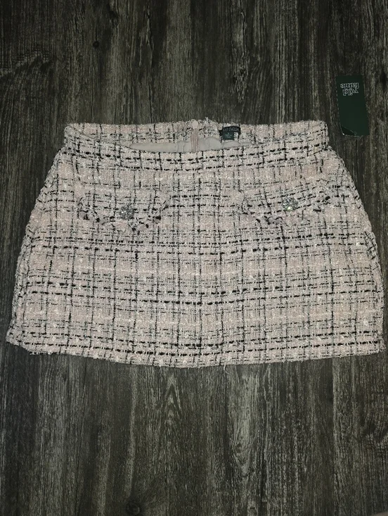 Wild Fable Pink Tweed Mini Skirt/Shorts with Fringed Pockets Small - Picture 2 of 7